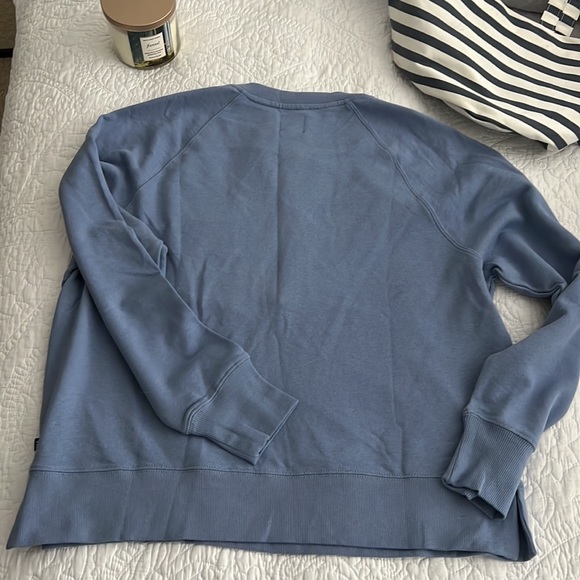GAP blue sweatshirt button down NWT - Picture 3 of 7